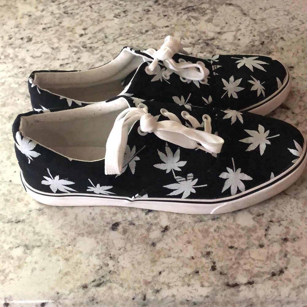 Hipster Pot Leaf Shoes